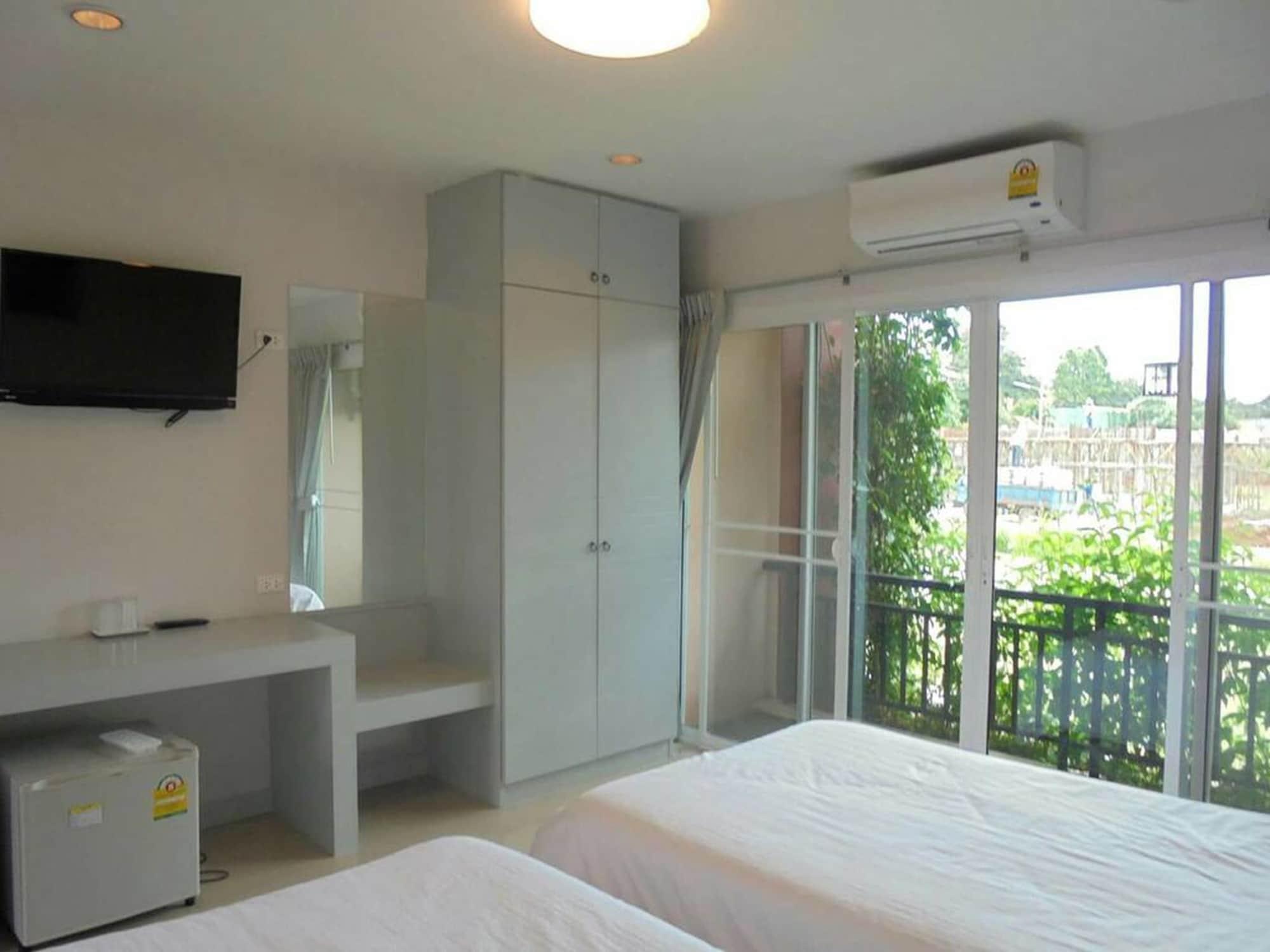 Rose Villa Hote Pakchong Exterior photo