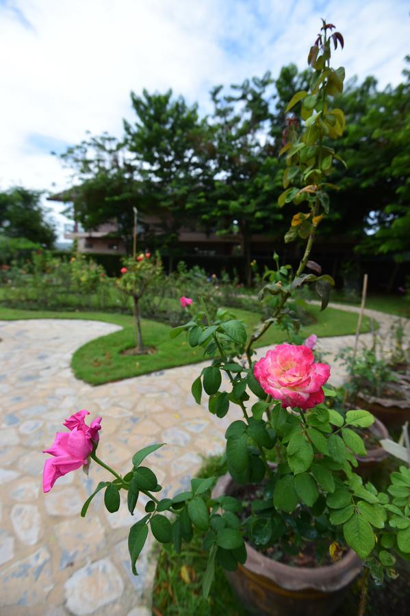 Rose Villa Hote Pakchong Exterior photo