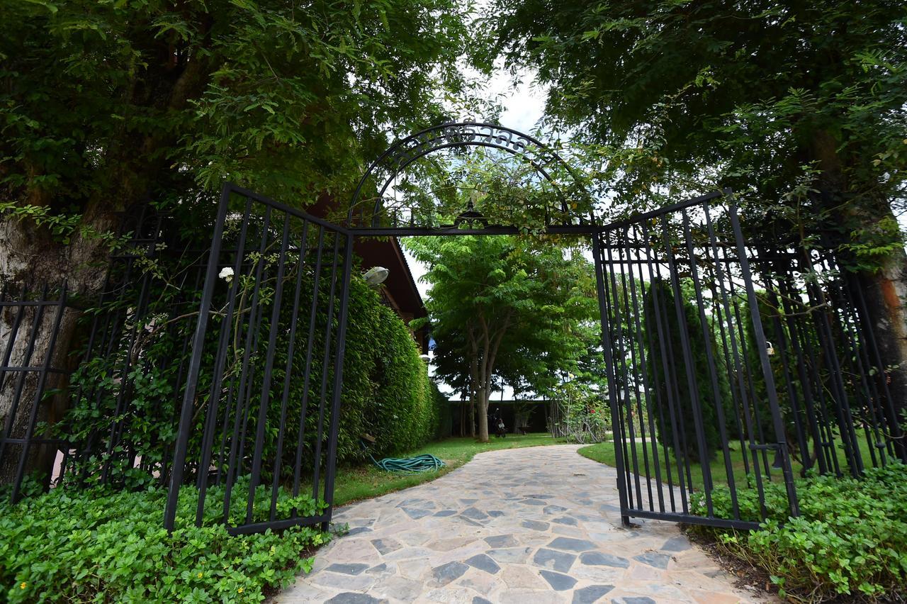 Rose Villa Hote Pakchong Exterior photo